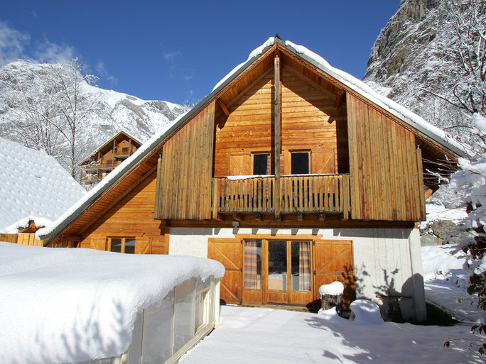 Chalet Le Pleynet met privé-zwembad - 14 personen