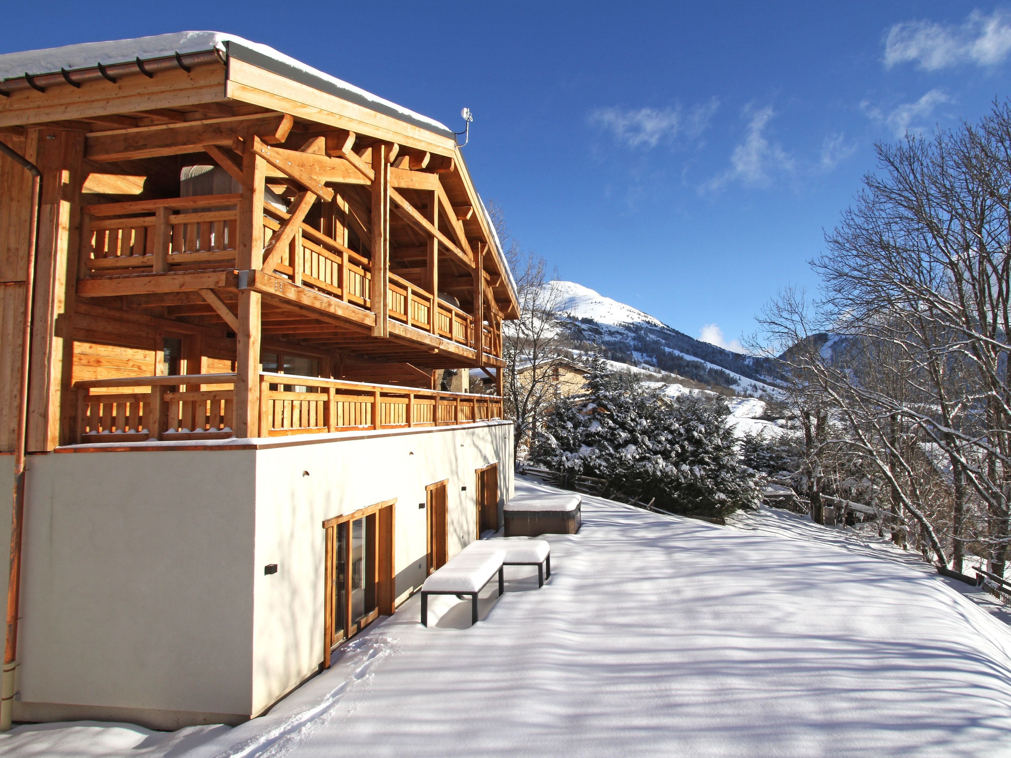 Chalet Nuance de Gris met buiten-jacuzzi - 8 personen